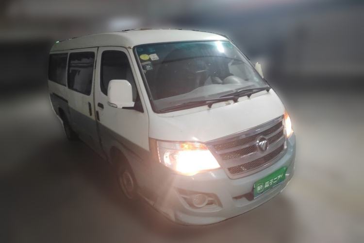 Used Foton Scenic 2012 2.0L Express Classic Long-Wheelbase Version 486EQV4 Front Right 45 Deg