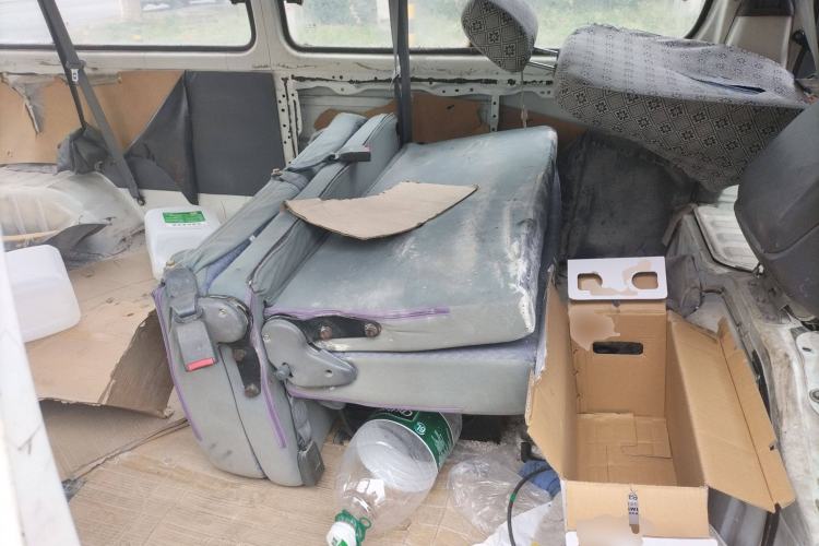 Used Foton Scenic 2012 2.0L Express Classic Long-Wheelbase Version 486EQV4 Left Rear Seat