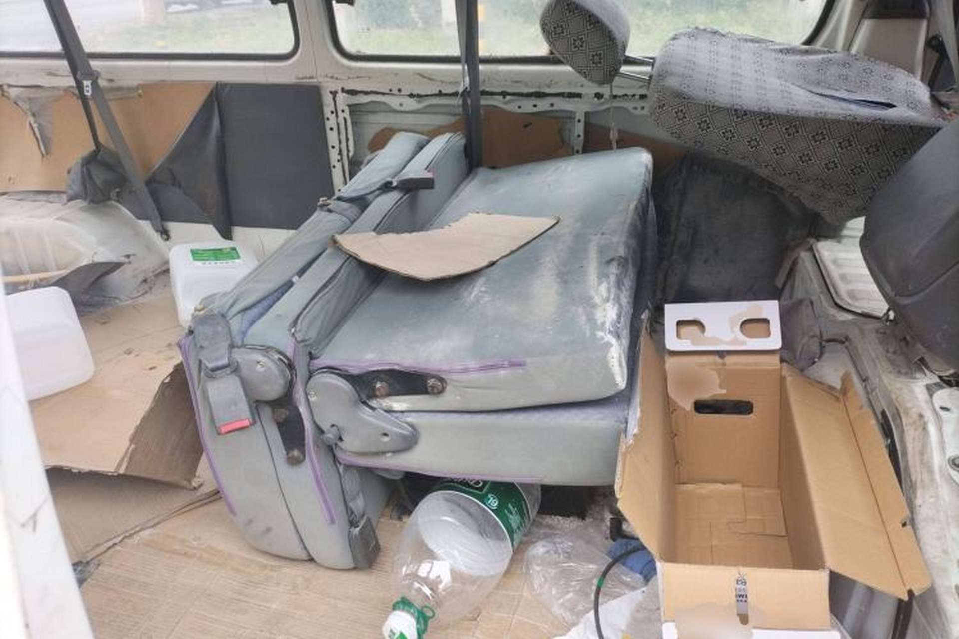 Used Foton Scenic 2012 2.0L Express Classic Long-Wheelbase Version 486EQV4 Left Rear Seat
