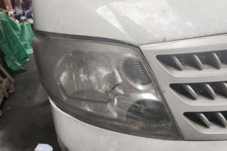 Used Foton Scenic 2012 2.0L Express Classic Short-Wheelbase Version 491EQ4A Right Front Headlight