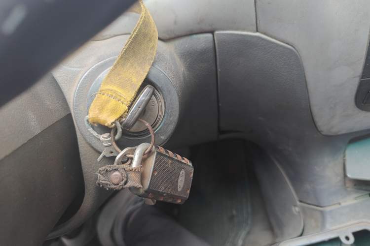 Used Foton Scenic 2012 2.0L Express Classic Short-Wheelbase Version 486EQV4 Vehicle Key