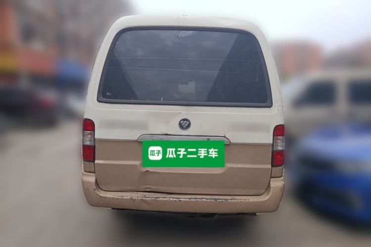 Used Foton Scenic 2014 2.5T Express Classic Long-Wheelbase Low-Roof Model 4J25TC Rear
