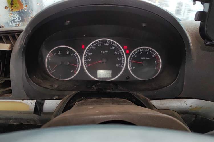 Used Foton Scenic 2014 2.5T Express Classic Long-Wheelbase Low-Roof Model 4J25TC Instrument Cluster