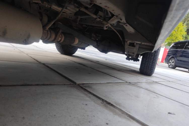 Used Foton Scenic  Chassis Front Left