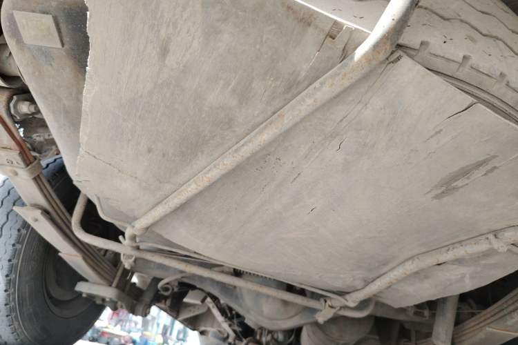 Used Foton Scenic 2014 2.2L Express Classic Long-Wheelbase Low-Roof 491EQ4 Chassis Rear