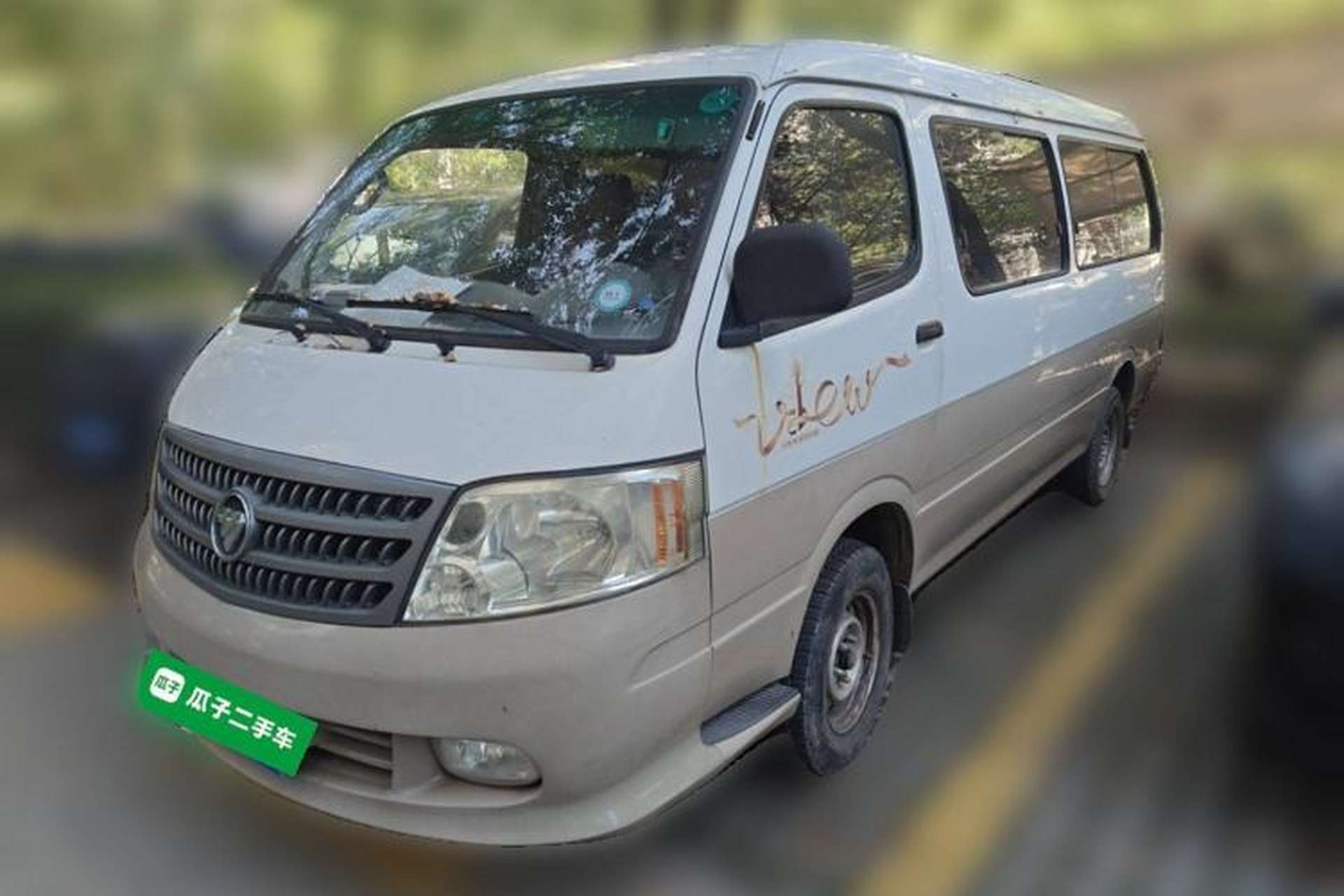 Used Foton Scenic 2014 2.0L Express Standard Long-Wheelbase Low-Roof 4Q20M Front Left 45 Deg
