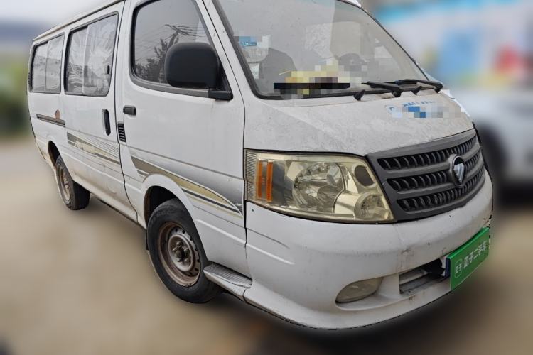 Used Foton Scenic 2014 2.0L Express Classic Short-Wheelbase Low-Roof 491EQ4A Front Right 45 Deg
