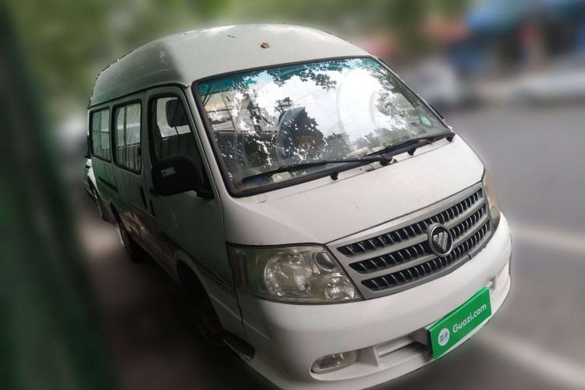 Used Foton Scenic 2014 2.0L Express Classic Short-Wheelbase High-Roof 491EQ4A Front Right 45 Deg