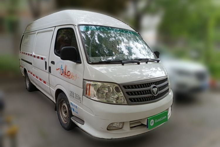 Used Foton Scenic 2014 2.2L Express Standard Long-Wheelbase High-Roof Version 491EQ4 Front Right 45 Deg