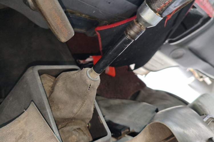 Used Foton Scenic  Gear Lever