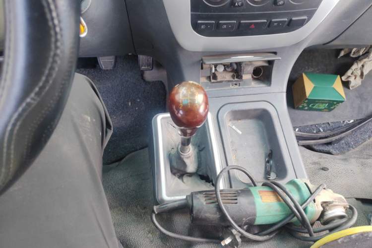 Used Foton Scenic  Gear Lever