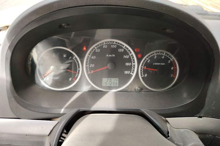 Used Foton Scenic 2014 2.2L Express Classic Long-Wheelbase Low-Roof 491EQ4 Instrument Cluster