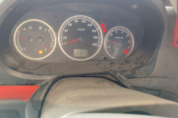 Used Foton Scenic  Odometer Close Up