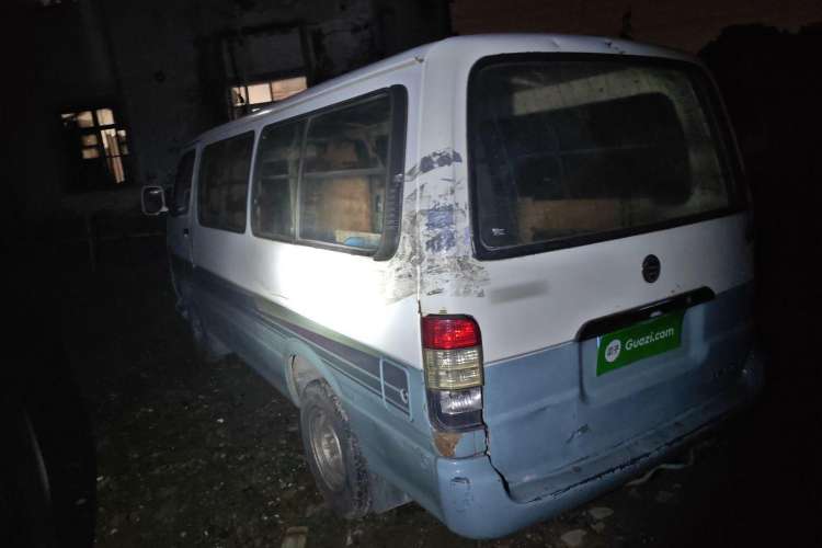 Used Foton Scenic 2014 2.5T Express Classic Short-Wheelbase Low-Roof 4J25TC Rear Left 45 Deg