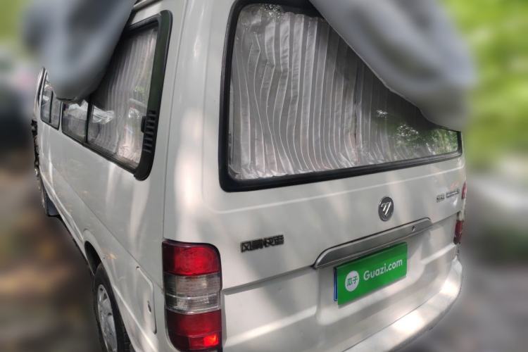 Used Foton Scenic 2014 2.0L Express Classic Long-Wheelbase High-Roof Model 491EQ4A Rear Left 45 Deg