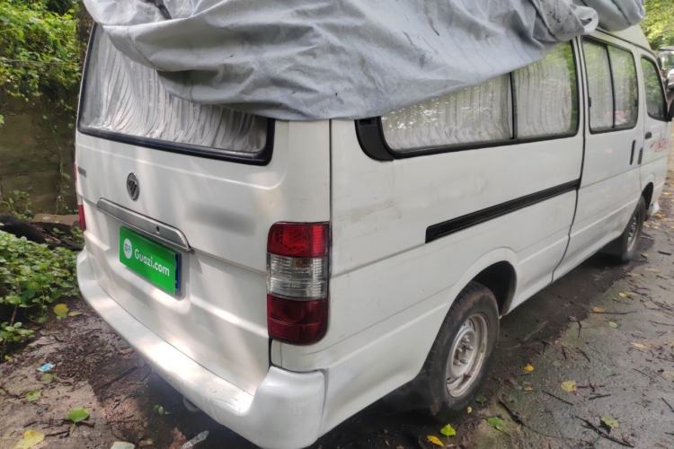 Used Foton Scenic 2014 2.0L Express Classic Long-Wheelbase High-Roof Model 491EQ4A Rear Right 45 Deg