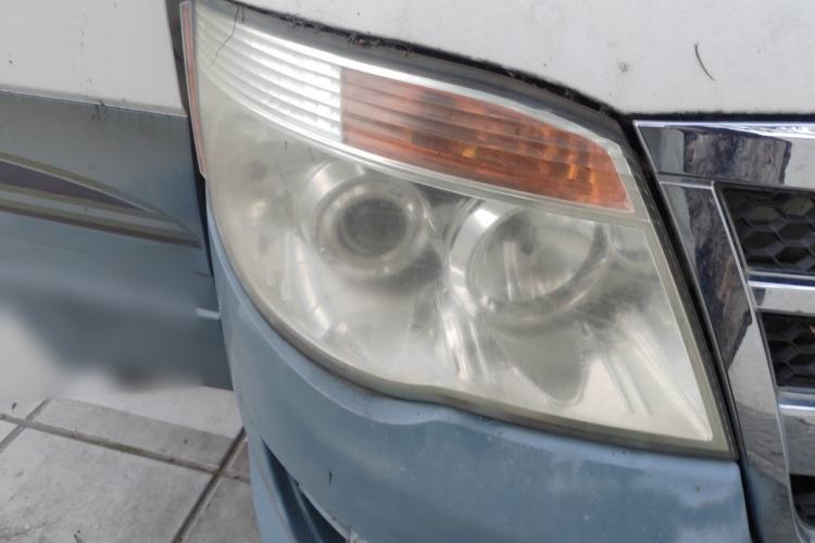 Used Foton Scenic  Right Front Headlight