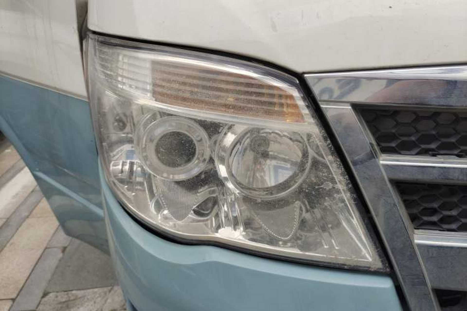 Used Foton Scenic 2014 2.0L Express Classic Short-Wheelbase High-Roof 491EQ4A Right Front Headlight