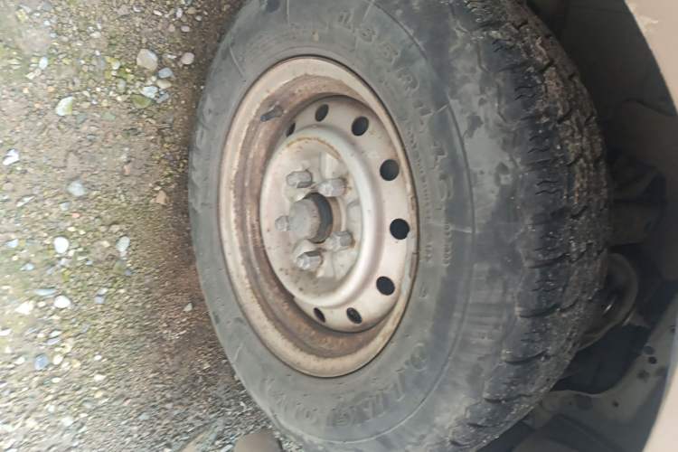Used Foton Scenic 2014 2.0L Express Classic Short-Wheelbase Low-Roof 4Q20M Right Front Wheel Hub