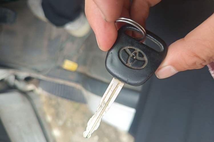 Used Foton Scenic 2014 2.0L Express Classic Short-Wheelbase Low-Roof 4Q20M Vehicle Key