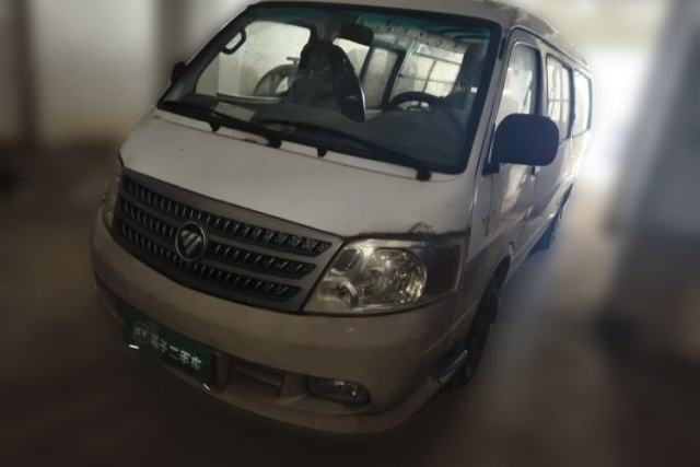 Used Foton Scenic 2016 2.0L Landscape Express Version Long Wheelbase Low Roof – 4Q20M
