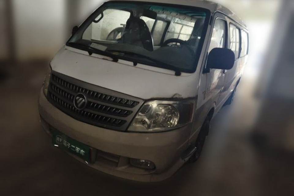 Foton Scenic 2016