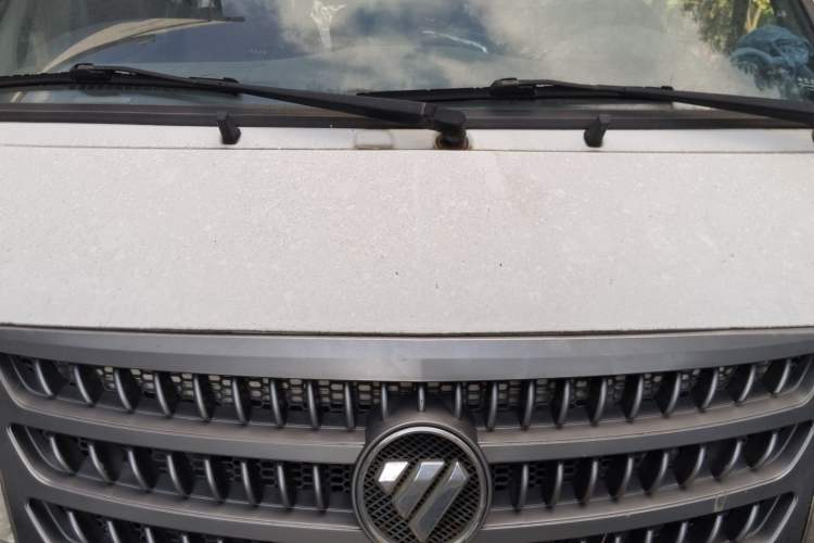 Used Foton Scenic 2016 2.0L Landscape Express Short Wheelbase High Roof 491EQ4A Engine Bay