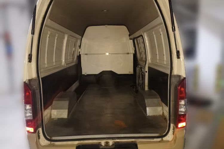 Used Foton Scenic  Trunk
