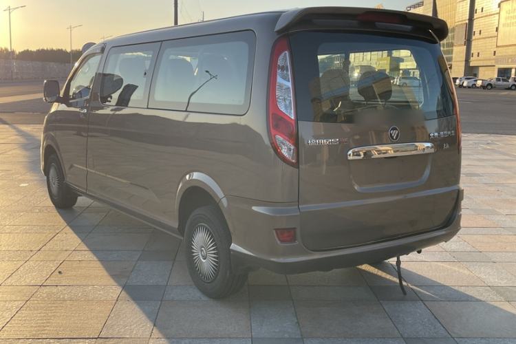 Used Foton Scenic G5 2023 2.0L Gasoline Commercial Version Passenger Van 7/9 Seats Model 1TZS Exterior 4