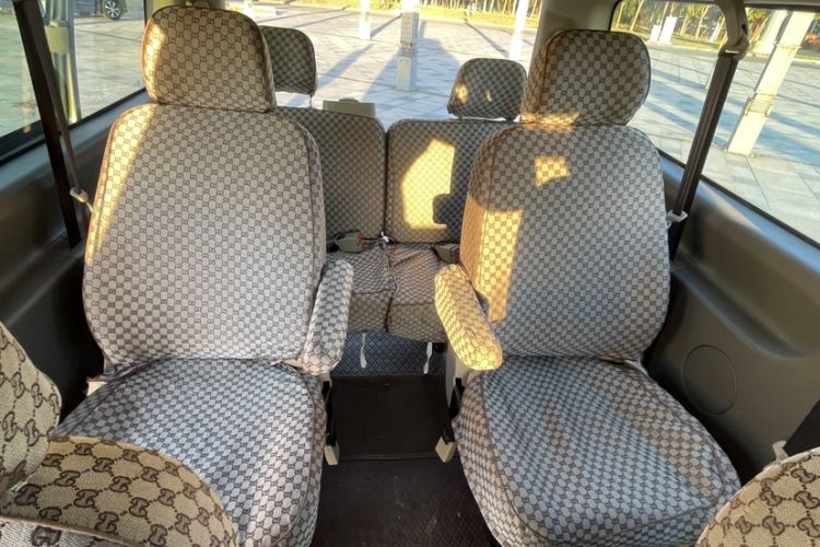 Used Foton Scenic G5 2023 2.0L Gasoline Commercial Version Passenger Van 7/9 Seats Model 1TZS Interior 12