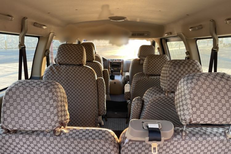 Used Foton Scenic G5 2023 2.0L Gasoline Commercial Version Passenger Van 7/9 Seats Model 1TZS Interior 6