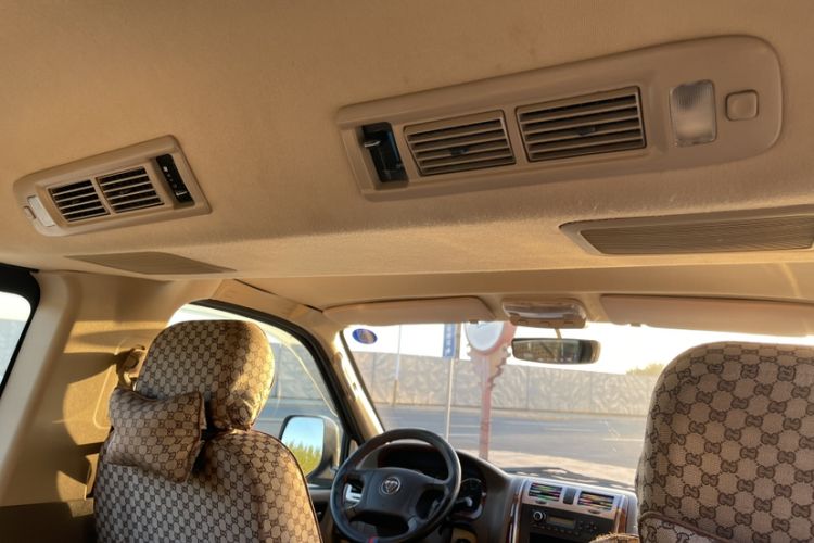 Used Foton Scenic G5 2023 2.0L Gasoline Commercial Version Passenger Van 7/9 Seats Model 1TZS Interior 7