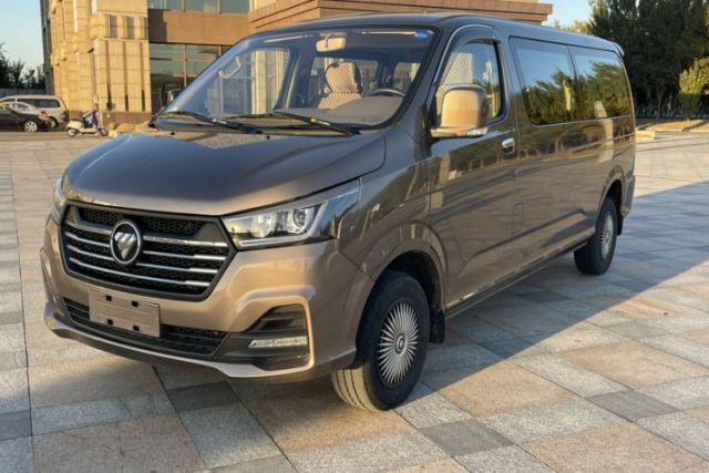 Used Foton Scenic G5 2023 2.0L Gasoline Commercial Version Passenger Van 7/9 Seats Model 1TZS