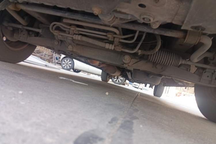Used Foton Scenic G5 2019 2.0L New Express 6-Seater 1TZ Chassis Front