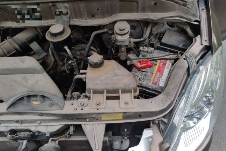 Used Foton Scenic G5 2019 2.0L New Express 2-Seater 1TZ Engine Bay Left