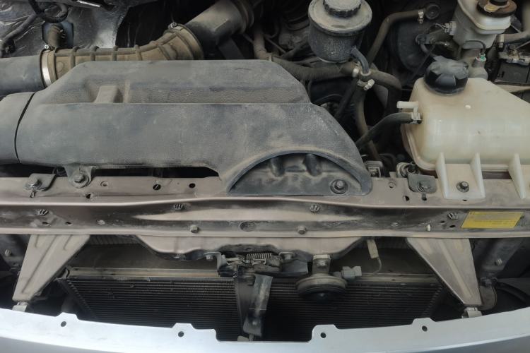Used Foton Scenic G5 2019 2.0L Long-Wheelbase Flat-Top 2-Seat Van 4Q20M1 Engine Bay
