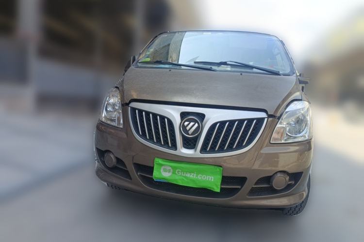 Used Foton Scenic G5 2019 2.0L New Express 6-Seater 1TZ Front