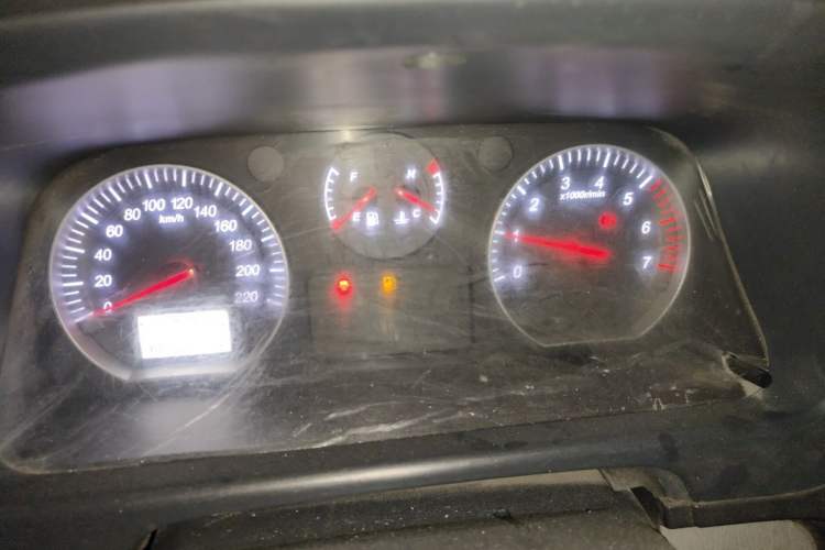 Used Foton Scenic G5 2019 2.0L Restyled New Express 6-Seater Multi-Purpose Passenger Vehicle 1TZ Instrument Cluster