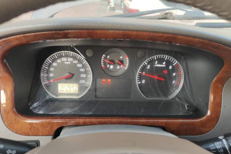 Used Foton Scenic G5 2019 2.0L Restyled New Express 7-Seater Multi-Purpose Passenger Vehicle 1TZ Instrument Cluster