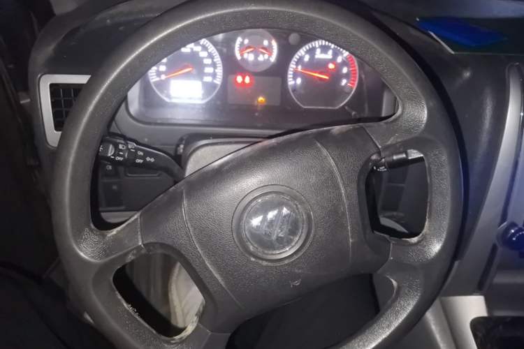 Used Foton Scenic G5 2019 2.0L Long-Wheelbase Flat-Roof 6-Seater Multi-Purpose Passenger Vehicle 4Q20M Steering Wheel