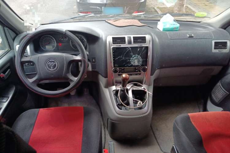 Used Foton Scenic G5 2019 2.0L New Express 6-Seater 1TZ Center Console