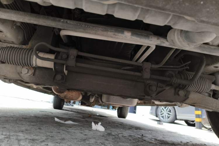 Used Foton Scenic G5 2019 2.0L New Express 6-Seater 1TZ Chassis Front