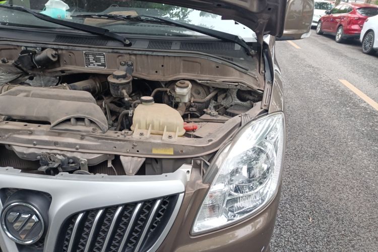 Used Foton Scenic G5 2019 2.0L New Express 6-Seater 1TZ Engine Bay Left