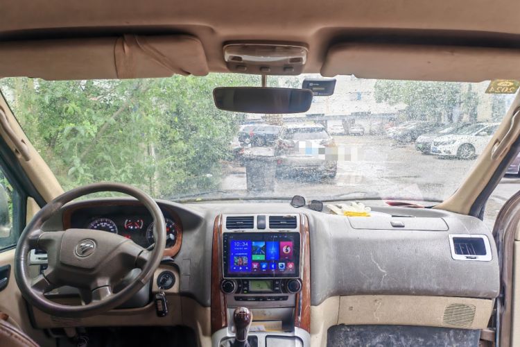 Used Foton Scenic G5 2019 2.0L Restyled New Express 7-Seater Multi-Purpose Passenger Vehicle 1TZ Headliner