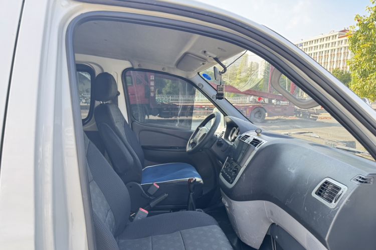 Used Foton Scenic G5 2019 2.0L Long-Wheelbase Flat-Roof 5-Seater Multi-Purpose Passenger Vehicle 4Q20M Interior 5