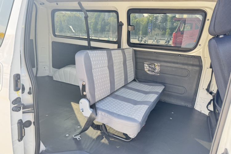 Used Foton Scenic G5 2019 2.0L Long-Wheelbase Flat-Roof 5-Seater Multi-Purpose Passenger Vehicle 4Q20M Interior 6