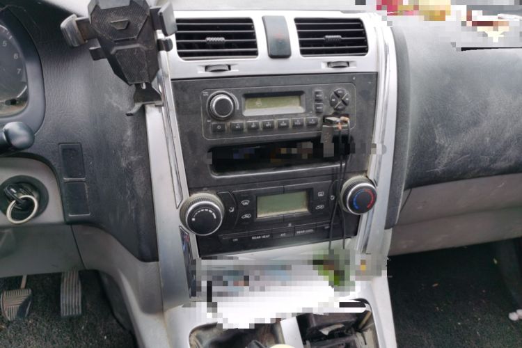 Used Foton Scenic G5 2020 2.0L Long-Wheelbase Flat-Roof 6-Seater Multi-Purpose Passenger Vehicle 1TZS Audio And AC Panel