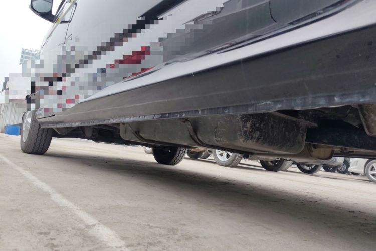 Used Foton Scenic G5 2020 2.4L Commercial Version Long-Wheelbase Flat-Roof 6-Seater Multi-Purpose Passenger Vehicle 4K22D4M Chassis Rear Left