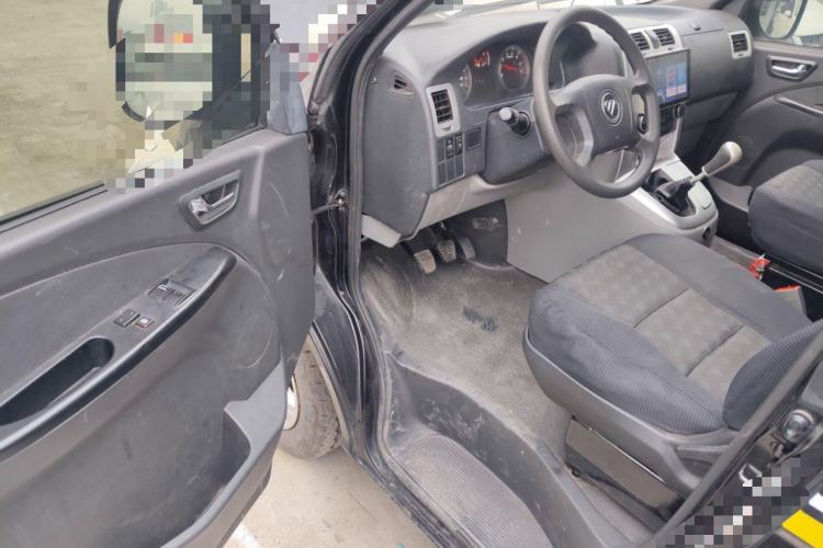 Used Foton Scenic G5 2020 2.4L Commercial Version Long-Wheelbase Flat-Roof 6-Seater Multi-Purpose Passenger Vehicle 4K22D4M Driver Seat