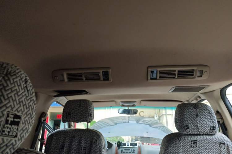 Used Foton Scenic G5 2020 2.0L Long-Wheelbase Flat-Roof 9-Seater Multi-Purpose Passenger Vehicle 1TZS Headliner